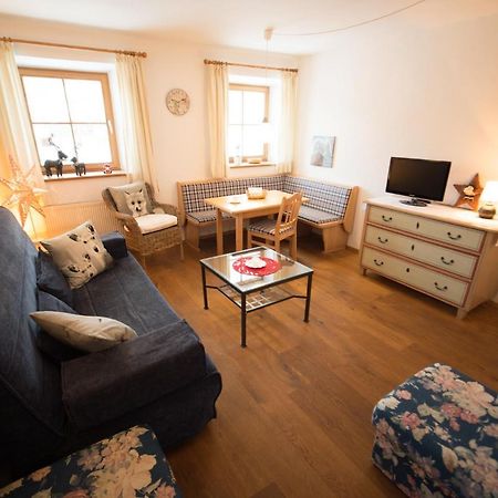 Ferienwohnung Huberhof Oberndorf in Tirol Buitenkant foto