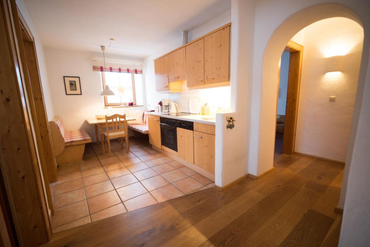 Ferienwohnung Huberhof Oberndorf in Tirol Buitenkant foto
